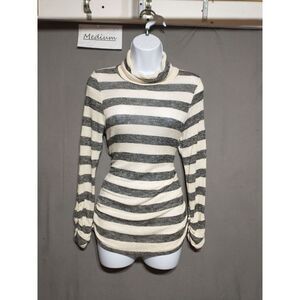 Blue Sketch, lightweight sweater medium